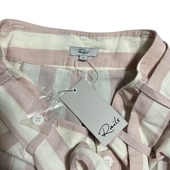 Rails NWT Katy Short in Petal Striped Pink Linen Blend Size Large - Picture 11 of 11